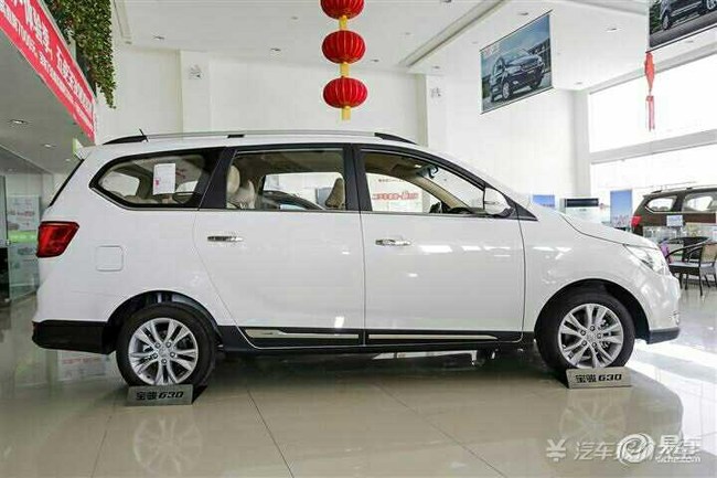 宝骏730舒适型的在昆明裸车价是多少麻烦朋友