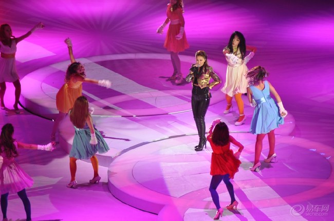 【五国好声音同台献艺 唱响奥迪世界好声音】