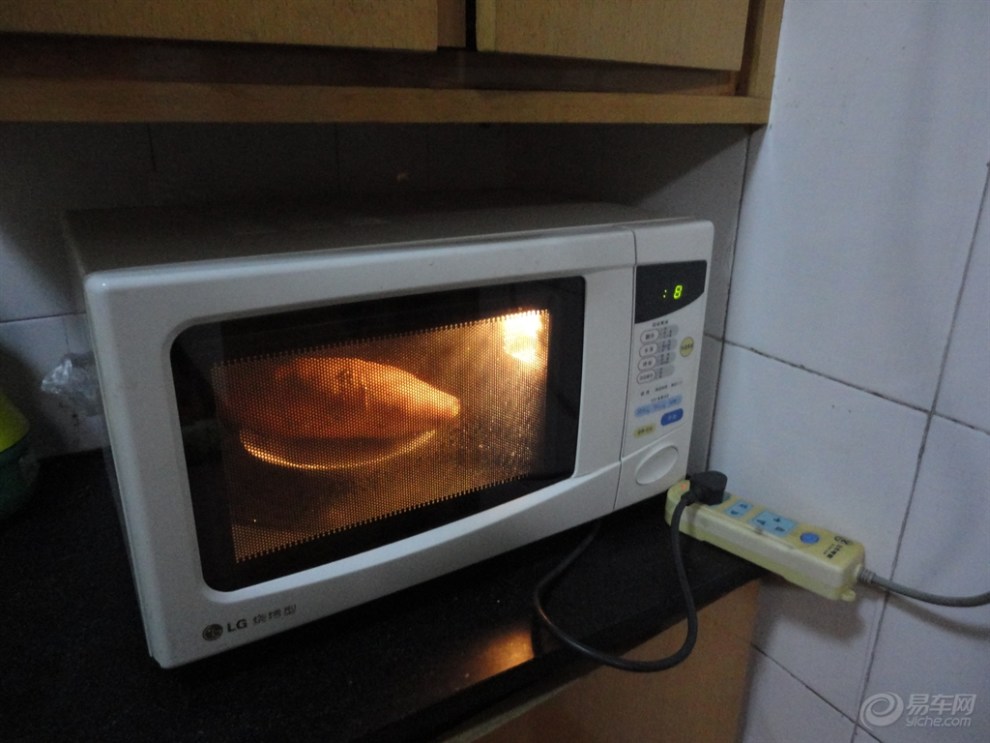 【【最新发布】微波炉烤红薯】_美食之旅图片