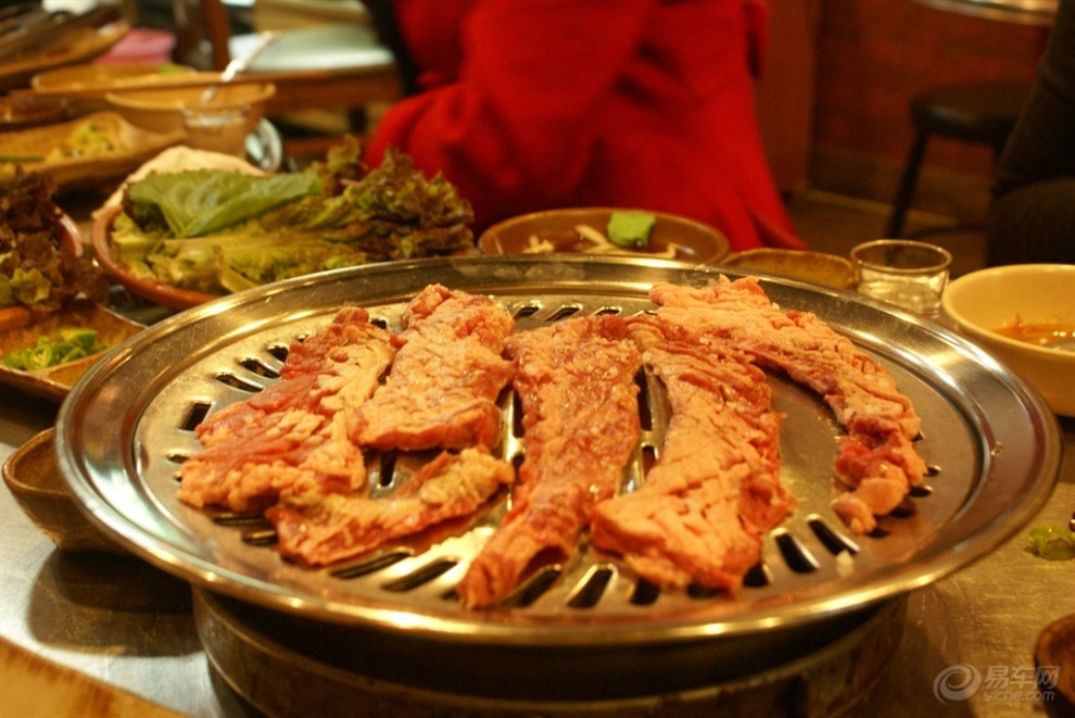 【在韩国吃烤肉】_美食之旅图片集锦
