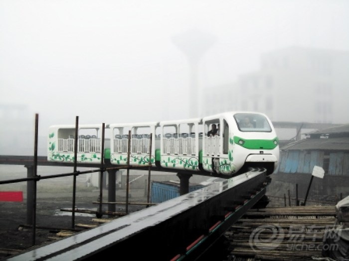 【海南首列单轨高架观光车株洲下线 12月份交