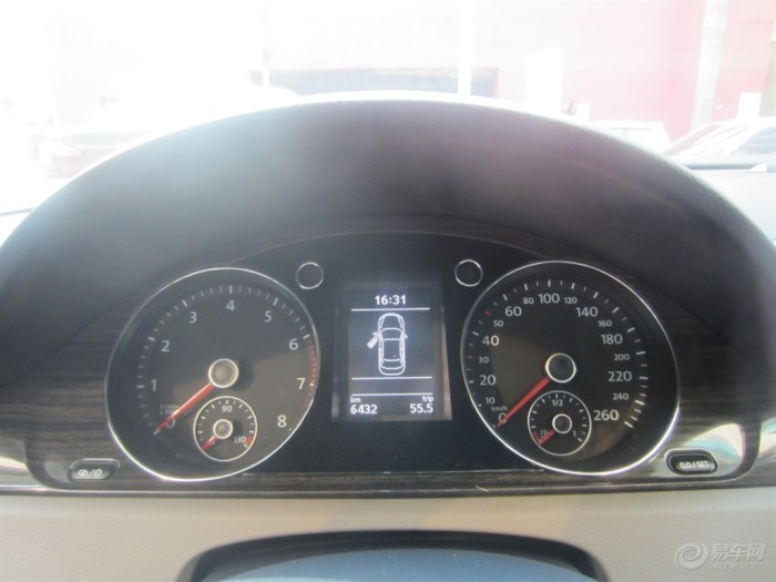 【进4S店淘车 撞上迈腾1.8t尊贵版~晒图分享】