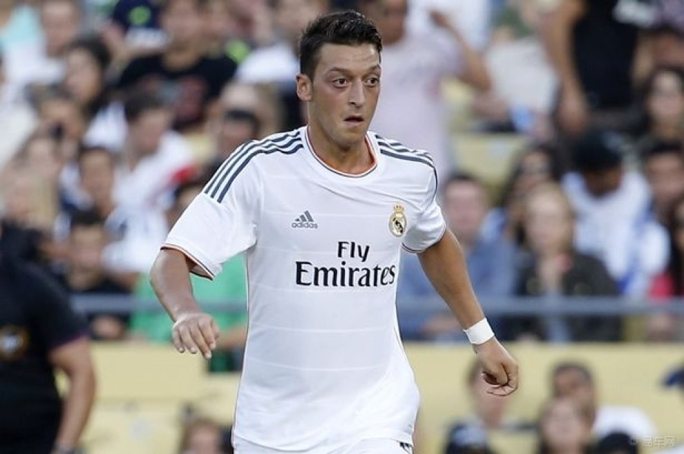 【祸不单行!厄齐尔惹上官司 被父亲状告索赔6