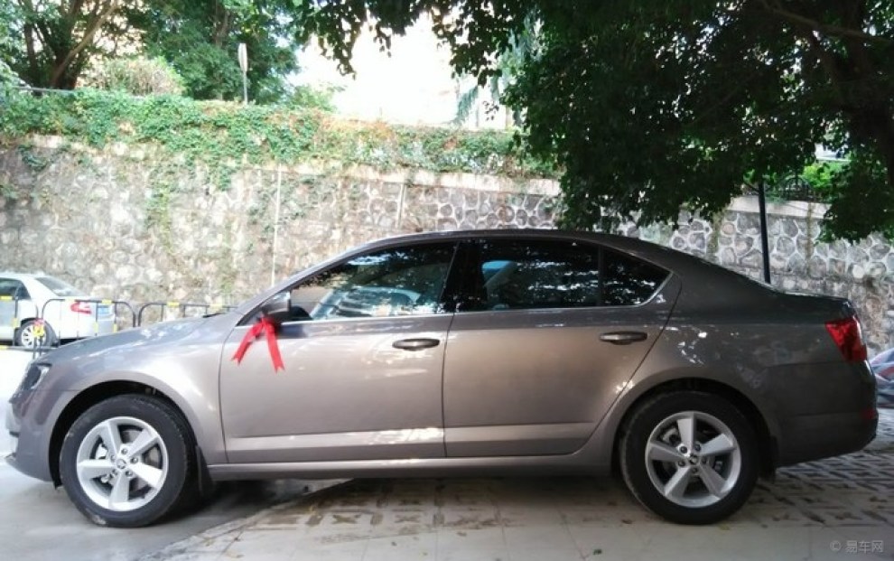 【细腻程度真的还是有区别的。手机这么小的部