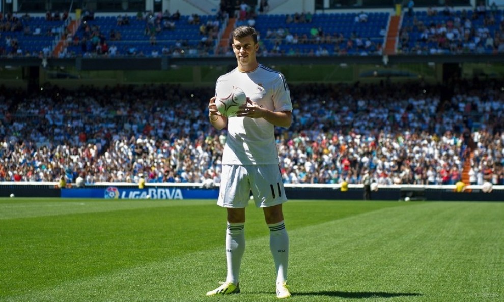 【贝尔:C罗当世最佳是我的榜样 我也想成世界