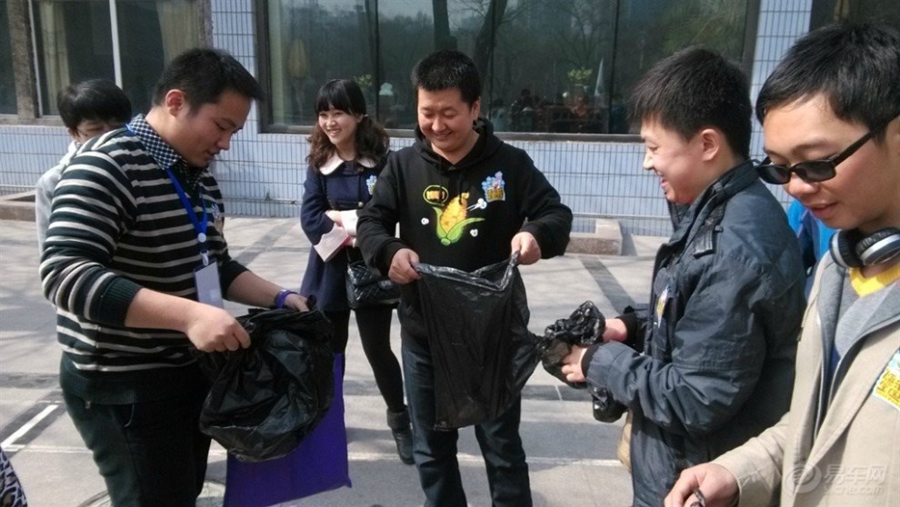 【2014年春季参加的首次公益活动,灰常有意义