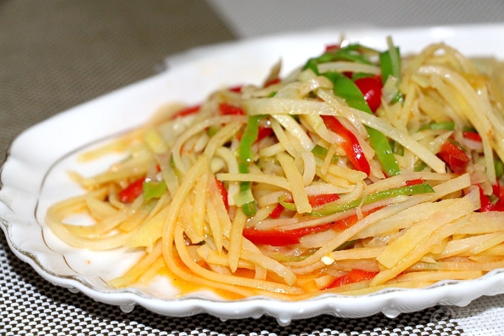 【【快乐厨艺】第二季 素炒土豆丝】_美食之旅图片集锦_汽车论坛-易车网