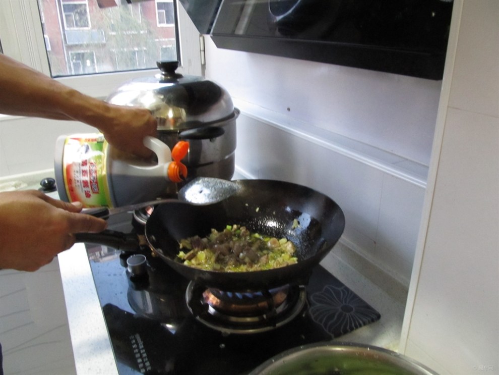 【【快乐厨艺】豆角窝瓜炖土豆】_美食之旅论