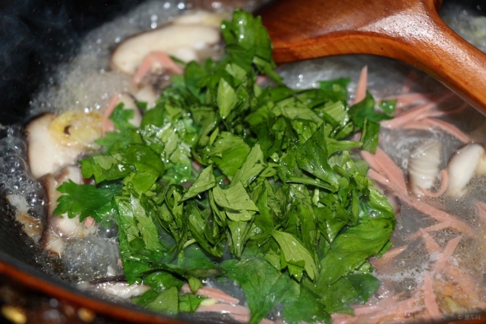 【【食尚玩家】香菇粉丝汤(星期三)】_美食之