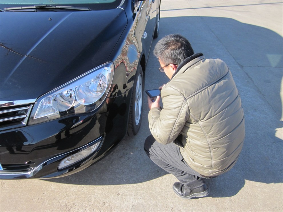 【【易说车大联盟】话说如何处理事故】_荣威