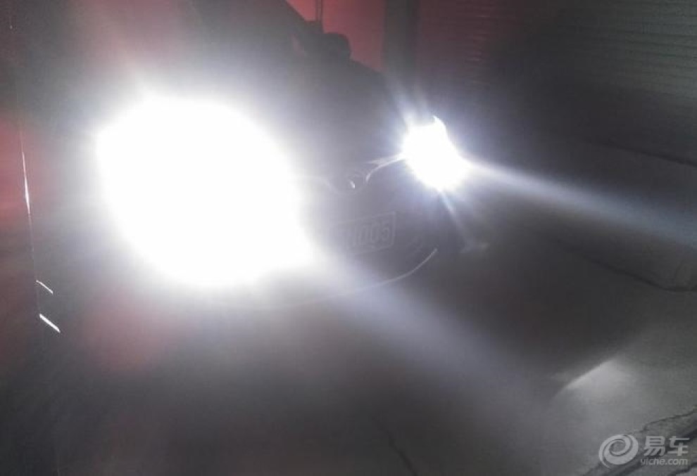 东南 dx7 提车 改装氙气大灯 作业高清图片