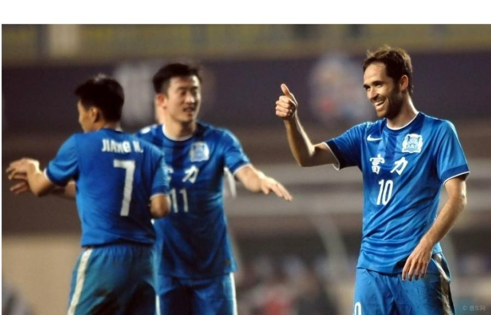 【富力3-0勇士 104】_易车足球大联盟图片集锦