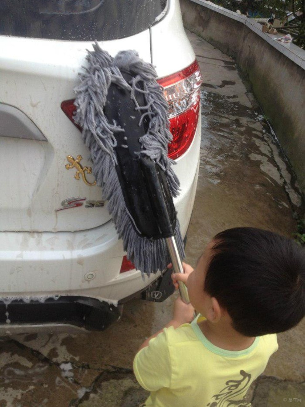 【美女<em>妹妹</em>和帅气<em>哥哥</em>的洗车之记!求<em>射精</em>。】