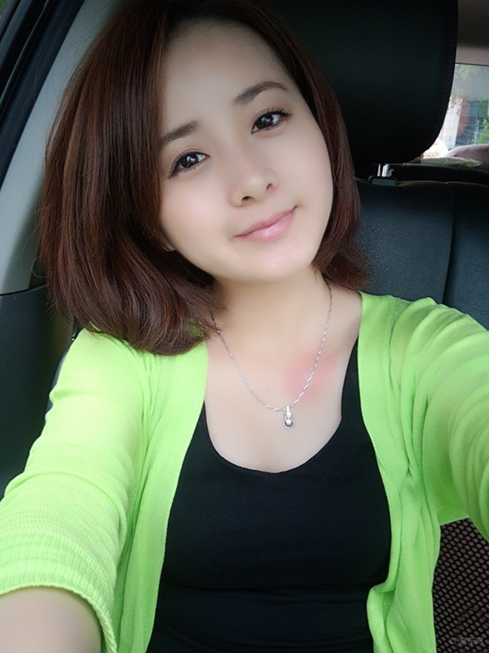 【美女同事自拍+安装行车记录仪教程】_吉林