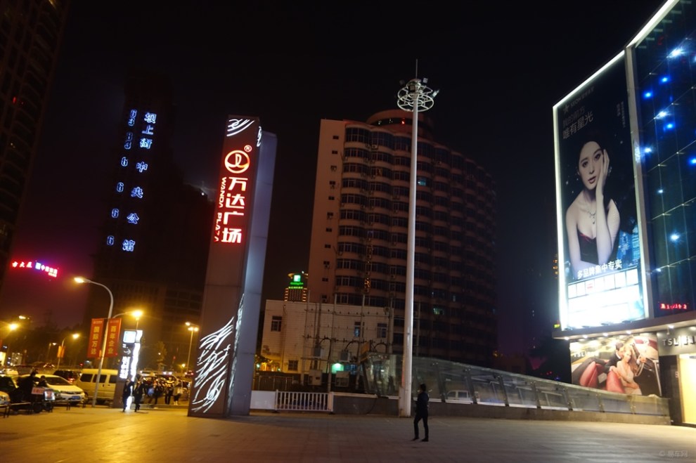 万达广场夜景