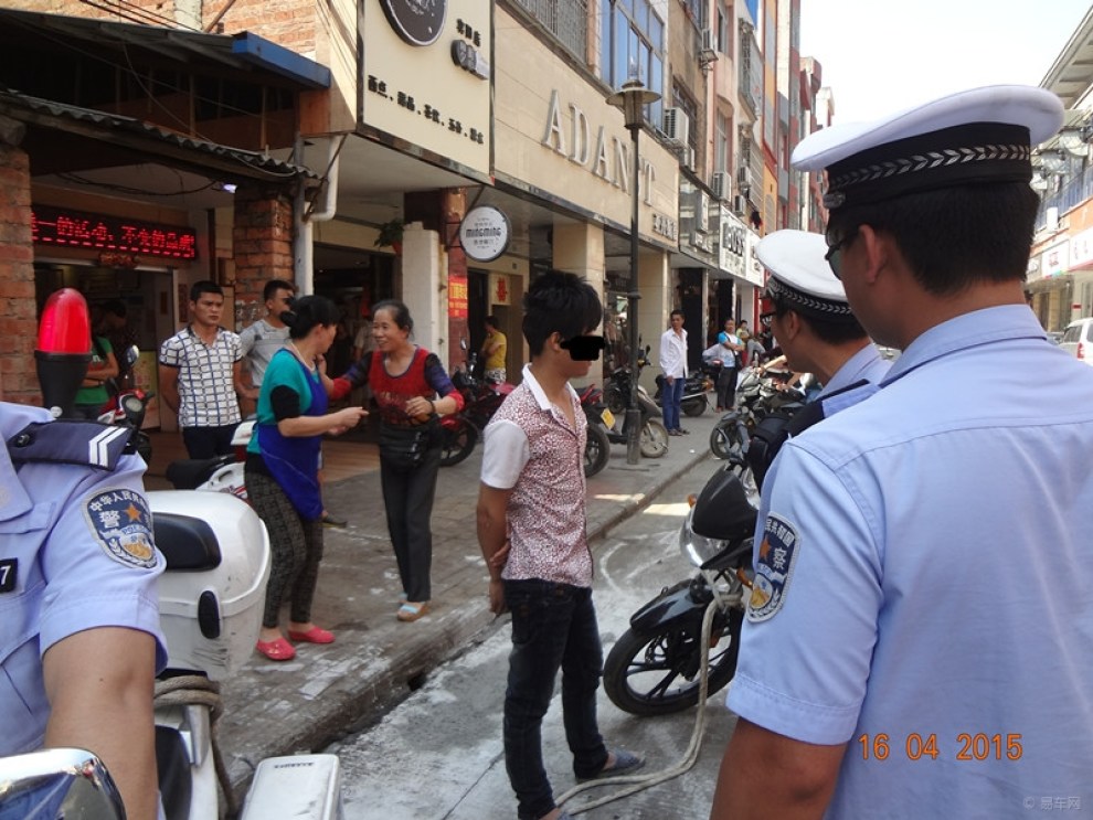 【宾阳:男子无证驾驶摩托车被行政拘留15天】