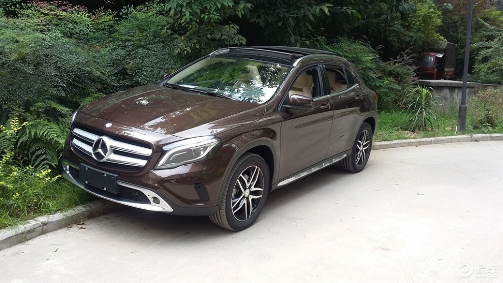 【终于圆了儿时奔驰梦-重庆GLA200宝石棕作业