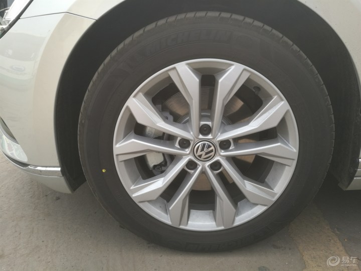 【遇到喜欢的就下手-新迈腾330豪华型选购记】