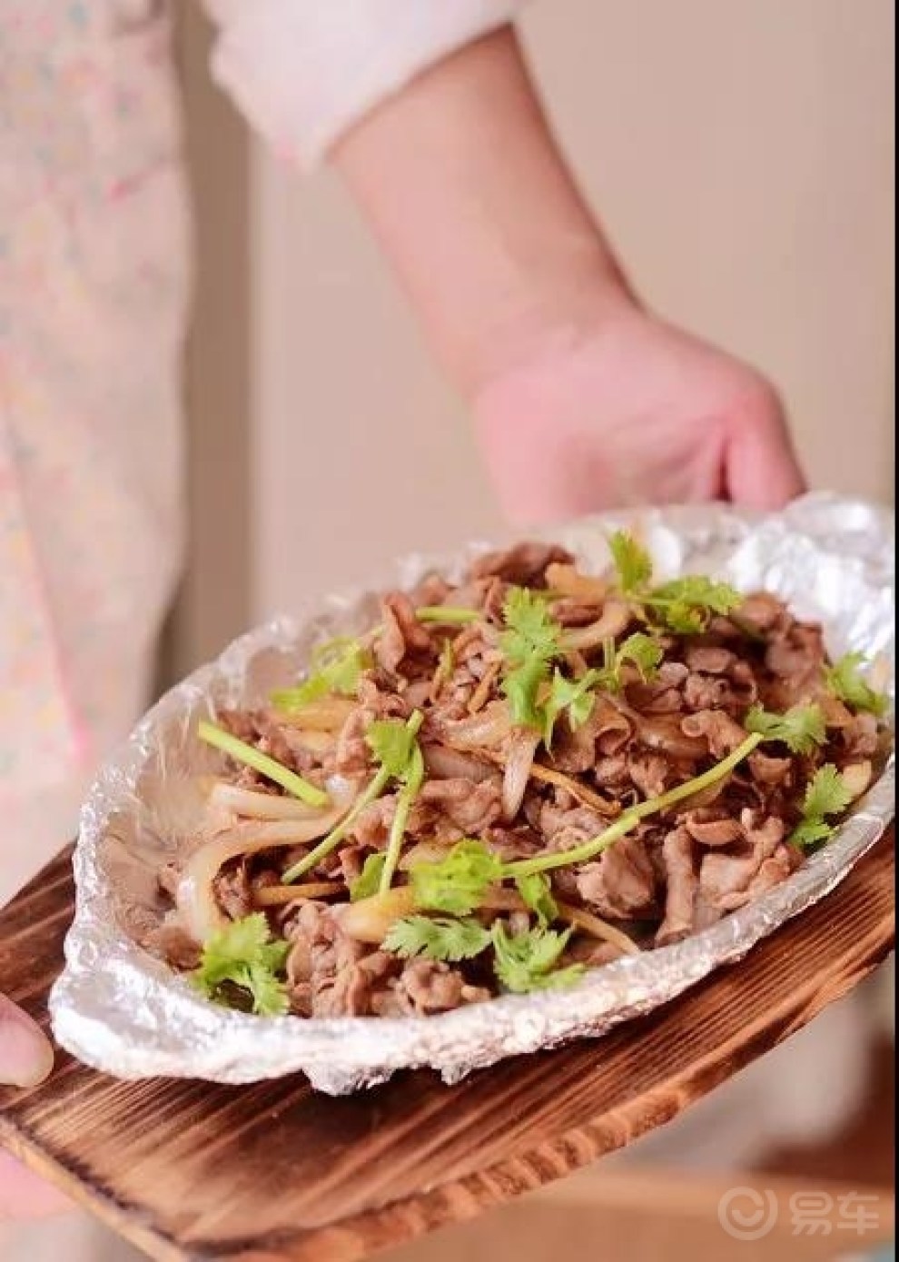 在家怎么做火锅羊肉卷 a7d4860b83544c1dbc6759897967975d_990_0_max_jpg.jpg