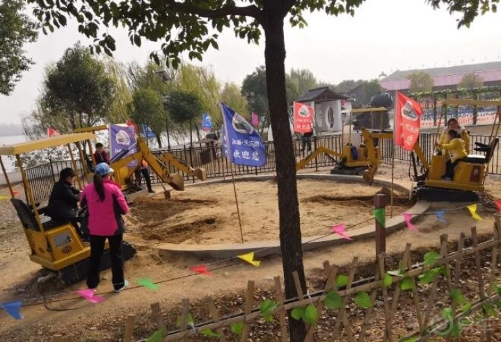 北汽绅宝泰州宝泽4S店带你玩转扬州天乐湖