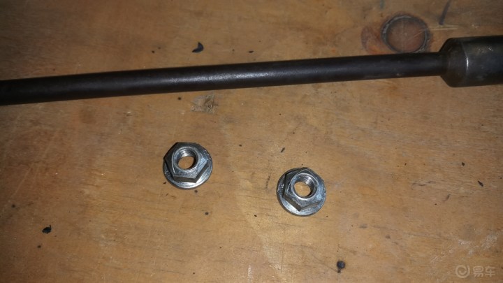 大通G10-更换离合器支架详细作业