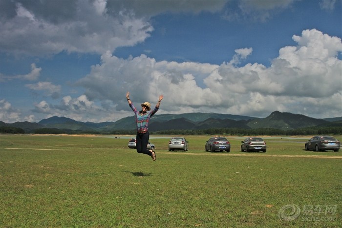 看我跃马扬鞭 吉他谱