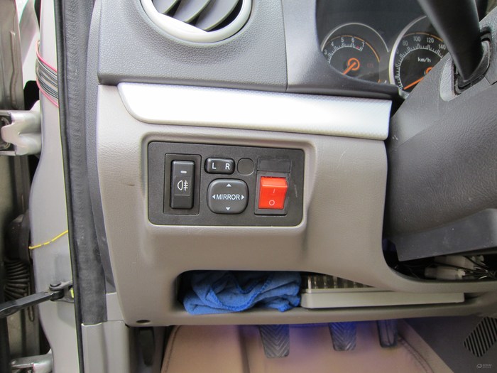 【不拆、不改就手痒!侧视安装成功,电路图超清