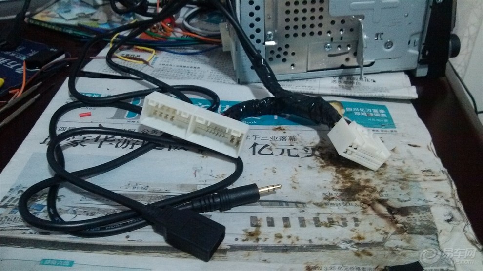 八代索纳塔原车cd机加装蓝牙模块作业高清图片