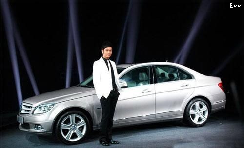 【明星代言:黄晓明李冰冰代言奔驰新c级】_晶
