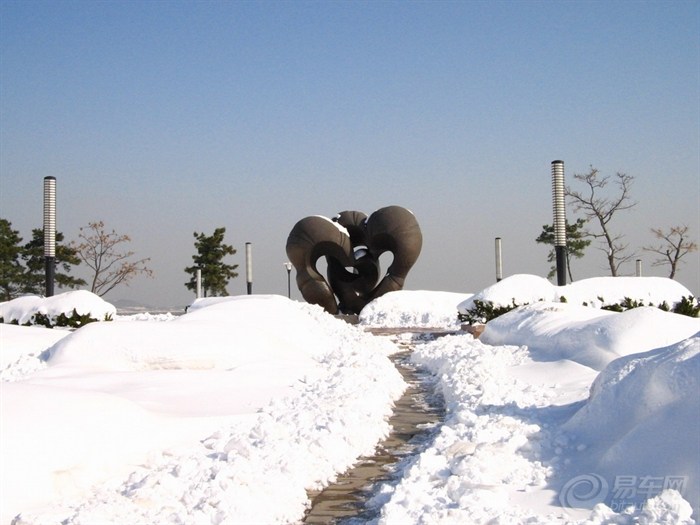 【发几张威海雪景让老友赛西欧和南方朋友们感