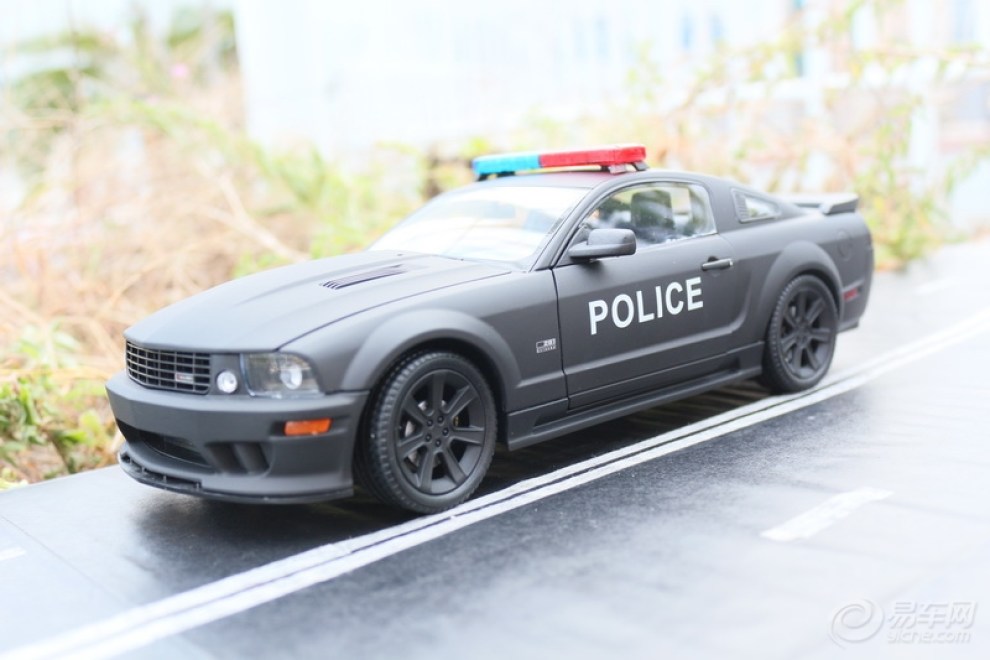 【汽车模型摄影】福特野马萨林s281 美国警车