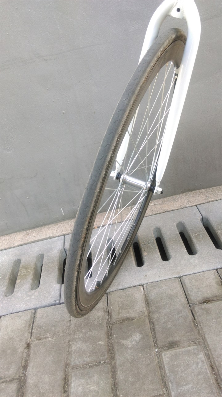 [原创][申精]朋友买的我没找到刹车的自行车