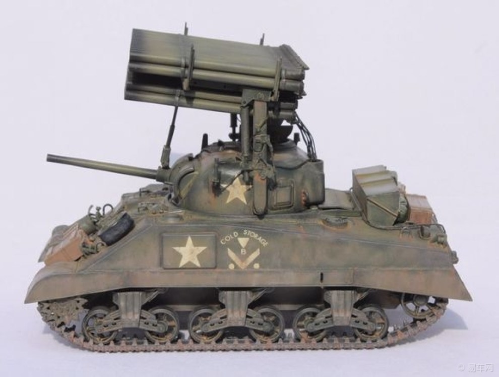 谢尔曼"管风琴"火箭坦克