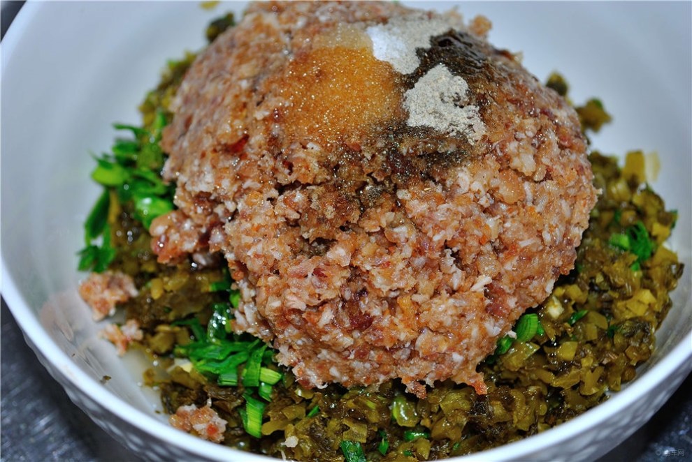 【快乐厨艺】酸菜油渣水饺