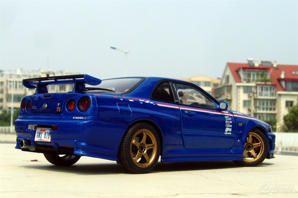 湾岸情调蓝大34! by 小科