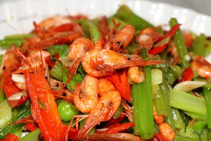 【舌尖魅力】爆炒青虾