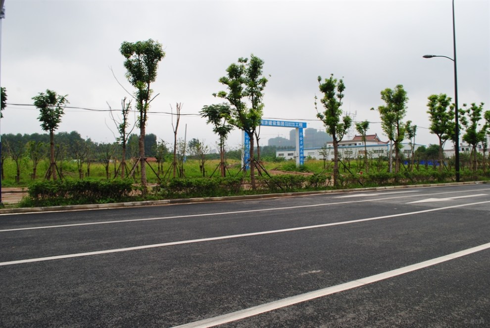 向北行县城南片主干道走走记录段时光