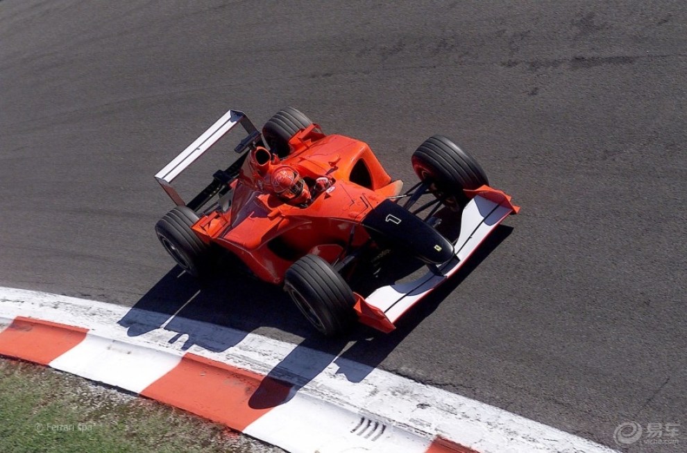我做的43比例车模:ferrari f2001意大利站黑鼻版