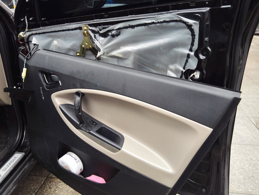 拆gx7副驾驶门板详细教程