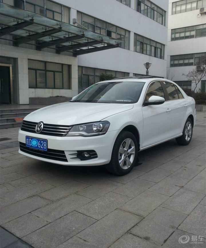 全新宝来白色1.6l自动舒适版提车作业!