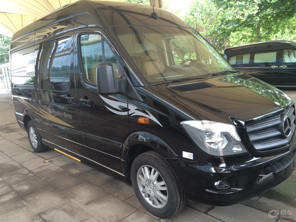 进口斯宾特商务车5米9上蓝牌 3.5排量德系