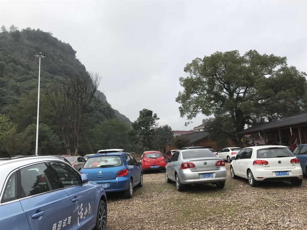 丽水亿融sr7车友会--永利度假山庄