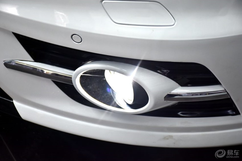 长春大众cc升级双光透镜雾灯