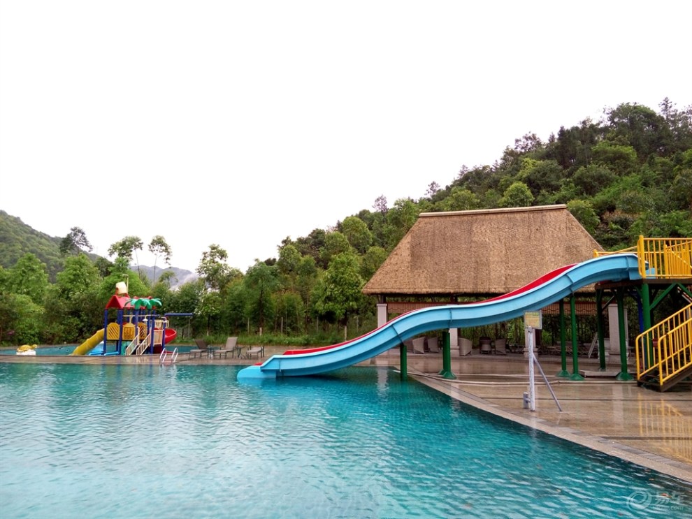 徜徉在新丰云天海温泉原始森林度假村的两天一夜