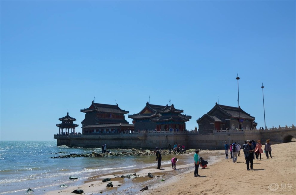 春游山海关海滨的海神庙,龙王庙