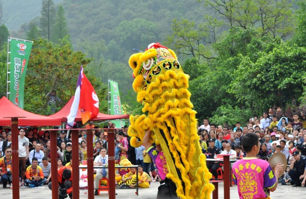 桂林市"三月三"金牌狮王争霸赛