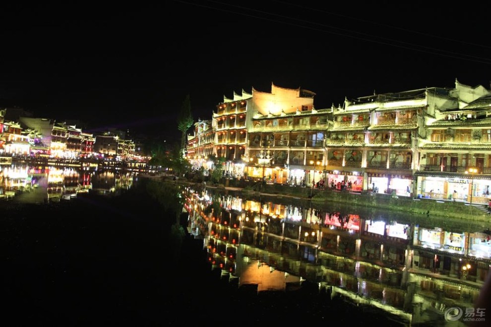 湖南鳳凰古城夜景