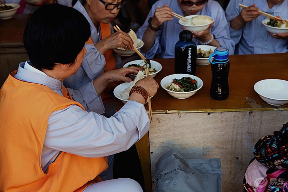 吃齋飯