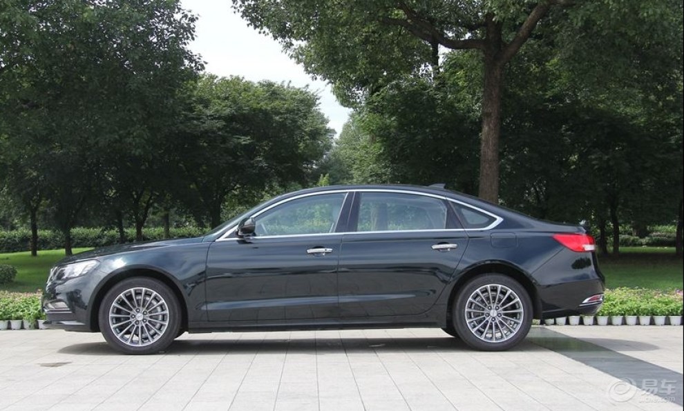 论众泰z700哪个颜色好看?投票赚车币