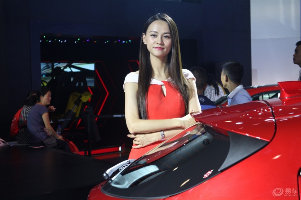 《四川成都cs75车友会217》长安邀大家看美女了!